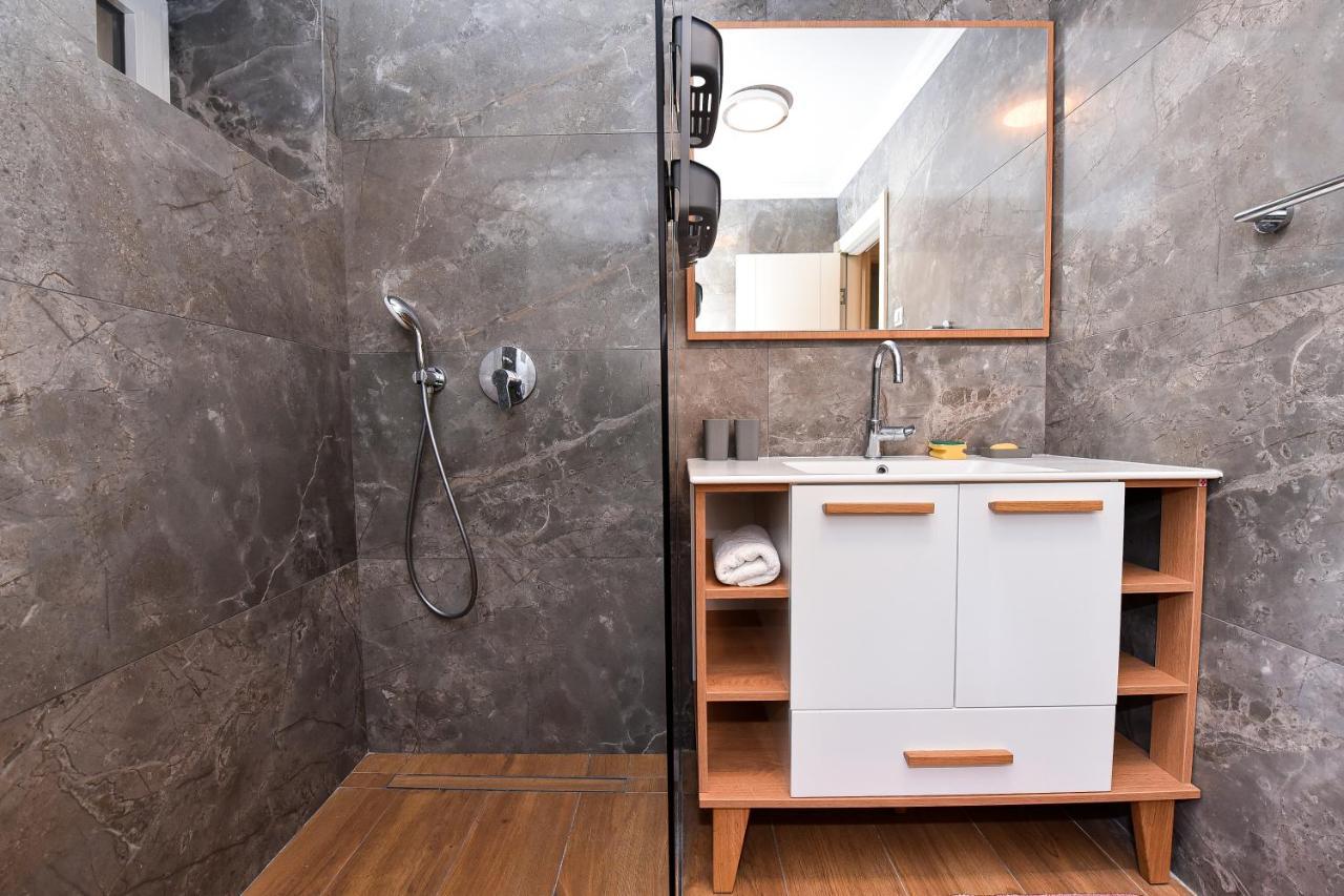 Apartments Galija Petrovac Lux מראה חיצוני תמונה