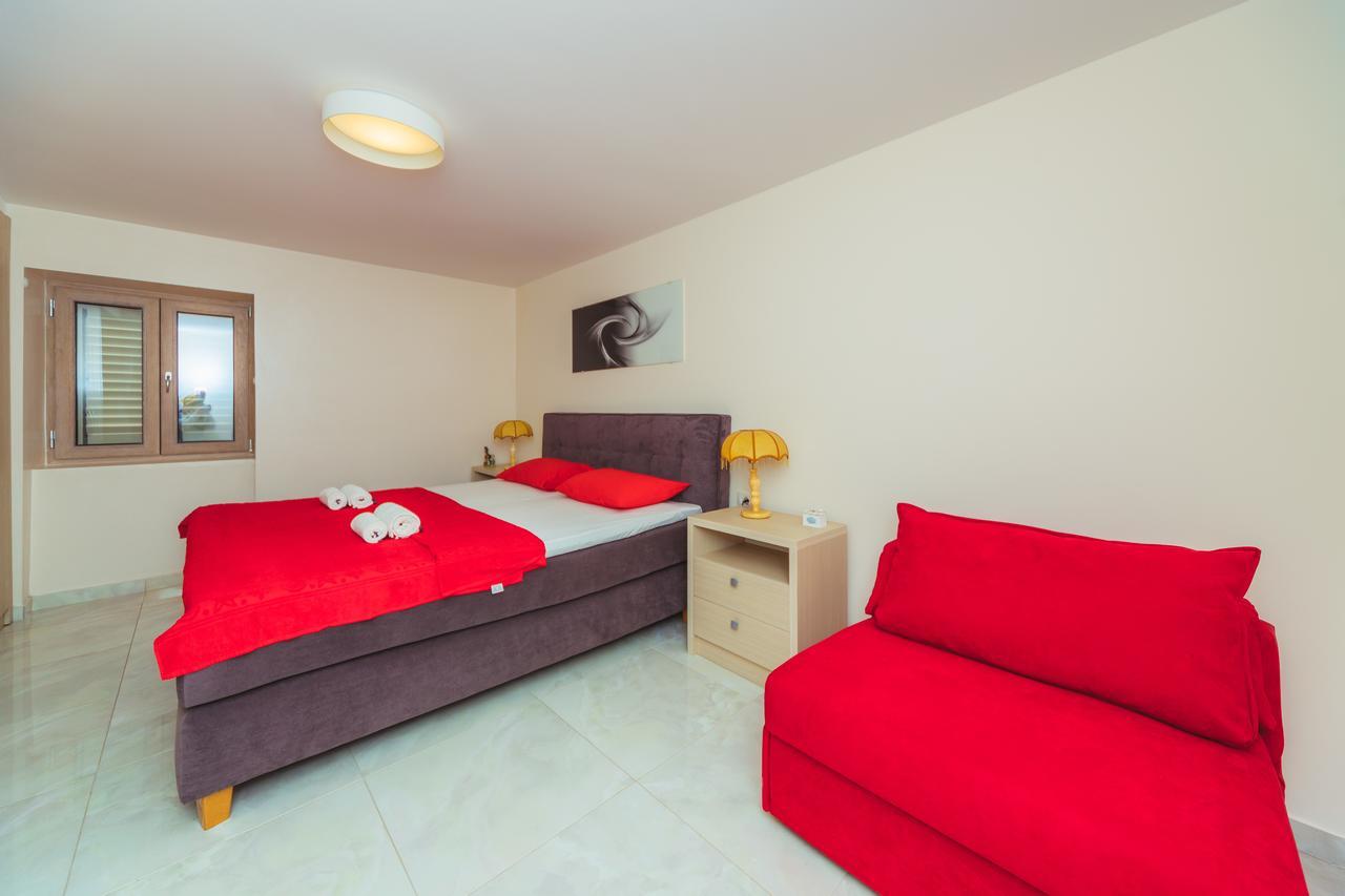 Apartments Galija Petrovac Lux מראה חיצוני תמונה