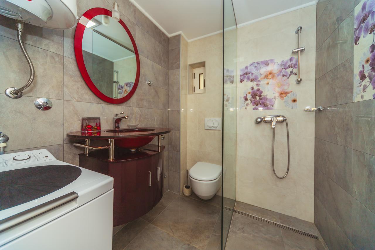 Apartments Galija Petrovac Lux מראה חיצוני תמונה